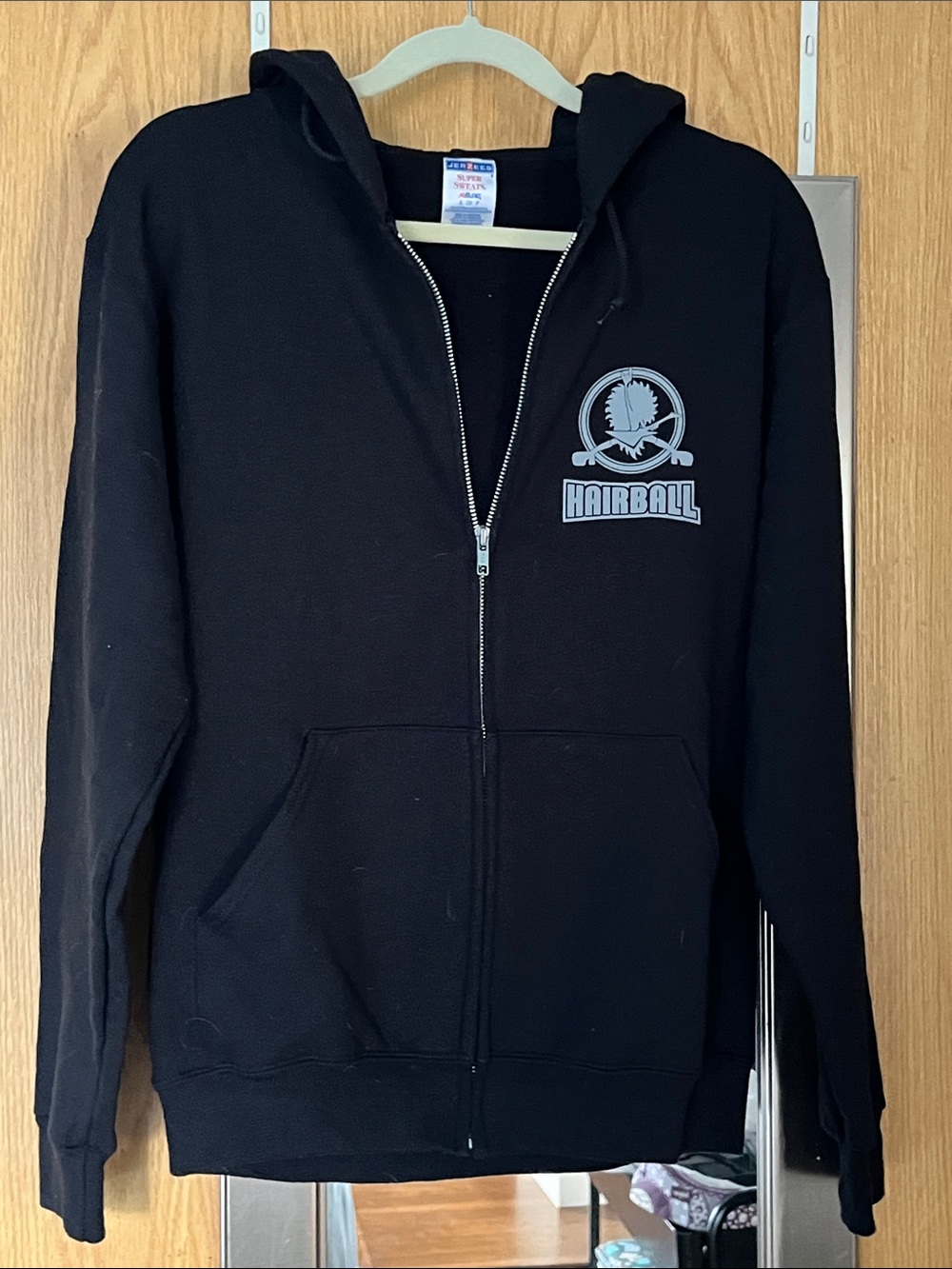 Hairball Black Full-Zip Hooded sweatshirt size small